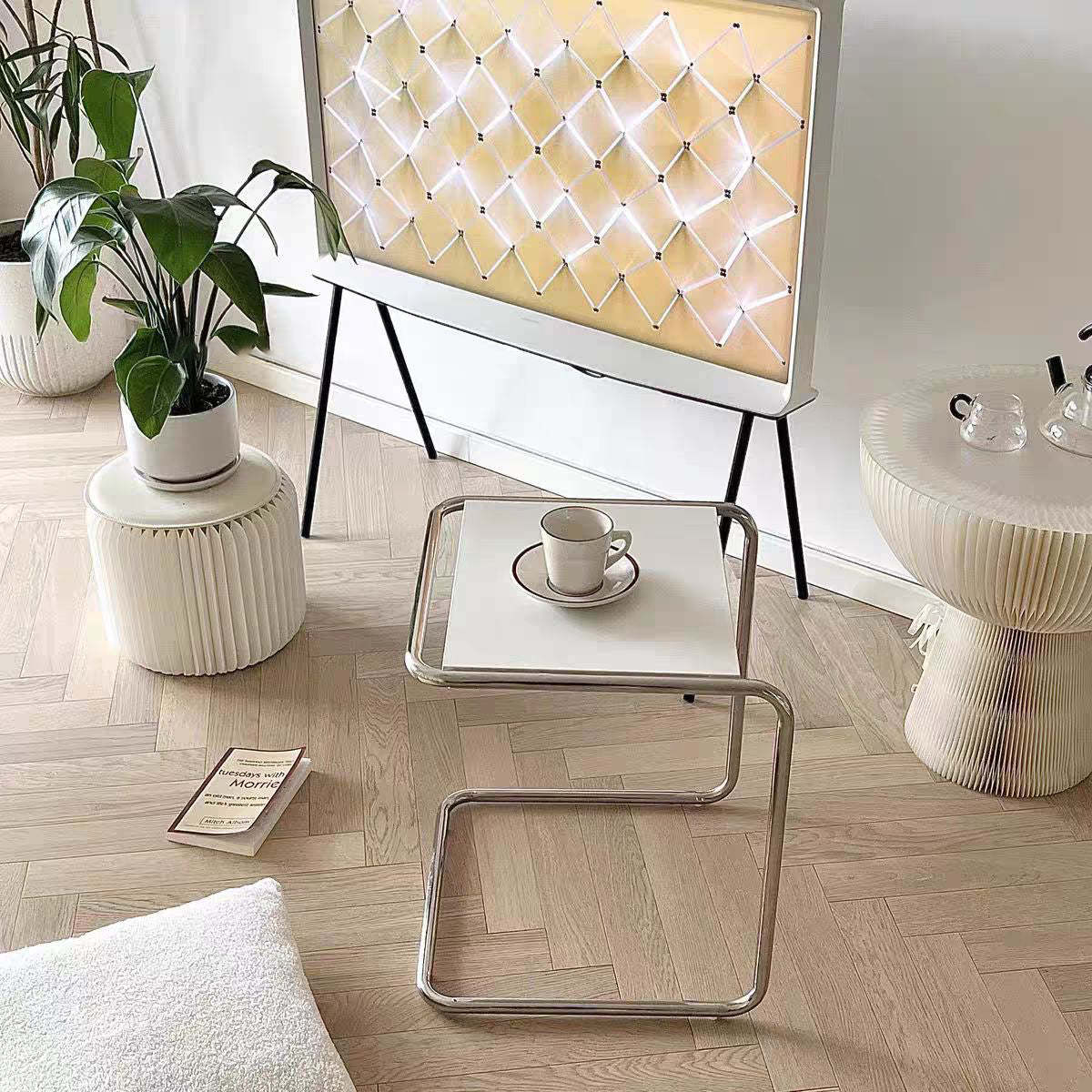 Minimalist C-Shape Wood Steel End Table
