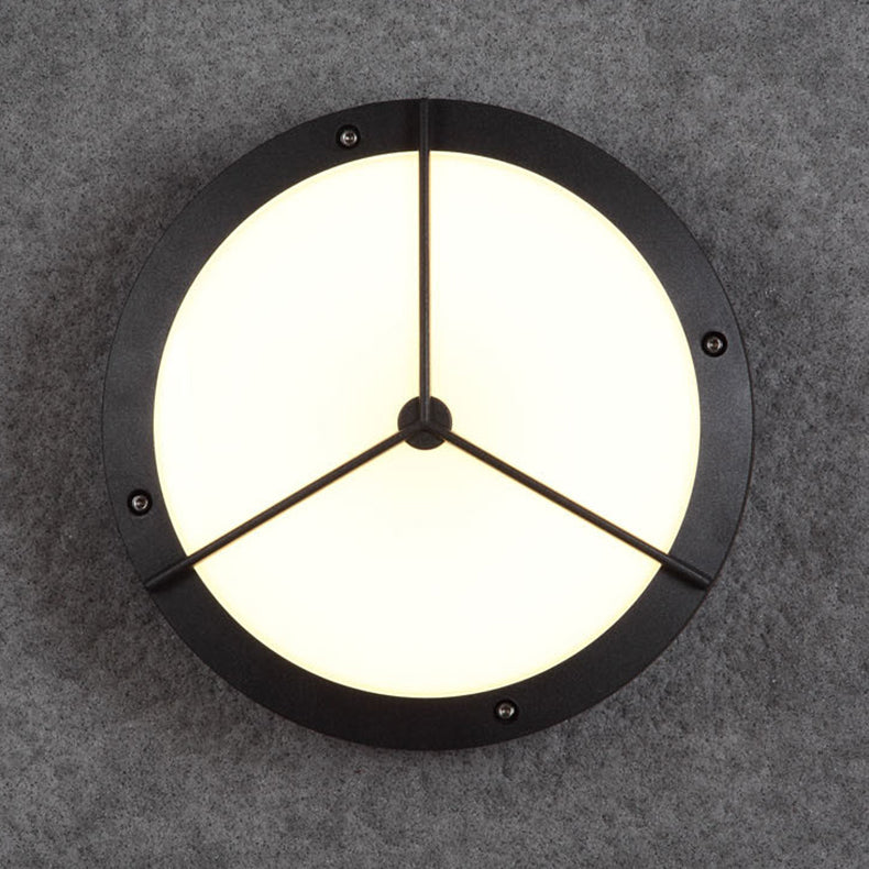 Minimalist Aluminum Acrylic Round LED Outdoor Wall Light