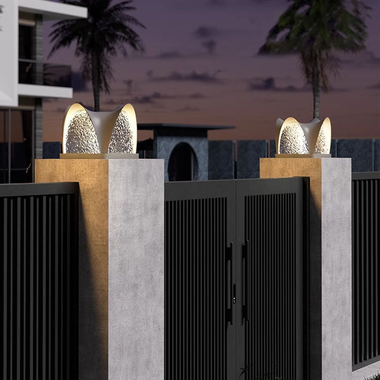 Art Deco Solar Curve Cube LED Outdoor Landscape Light