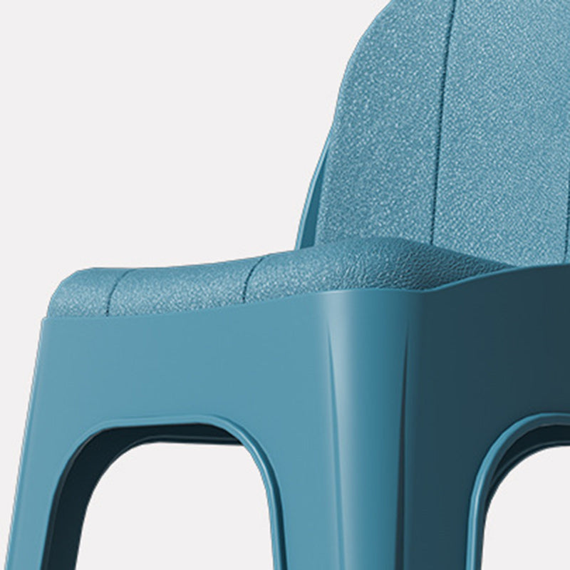 Minimalist Half Round Plastic Chair — Red