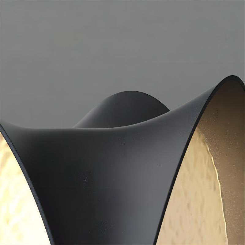 Art Deco Solar Curve Cube LED Outdoor Landscape Light