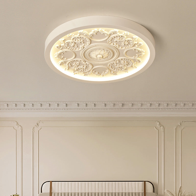 Natural minimalist carved flush mount lighting — Small (12"H / White / 220V-240V (UK/AU)