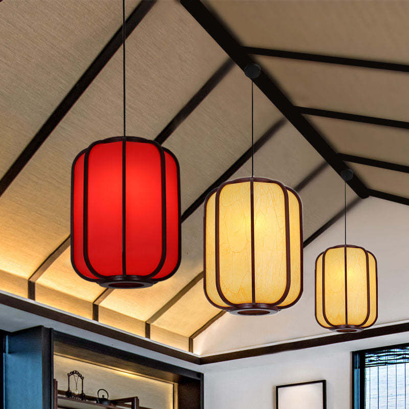 Modern Chinese Faux Sheepskin Wooden Lantern Pendant — Red / 110V-120V For US/CA