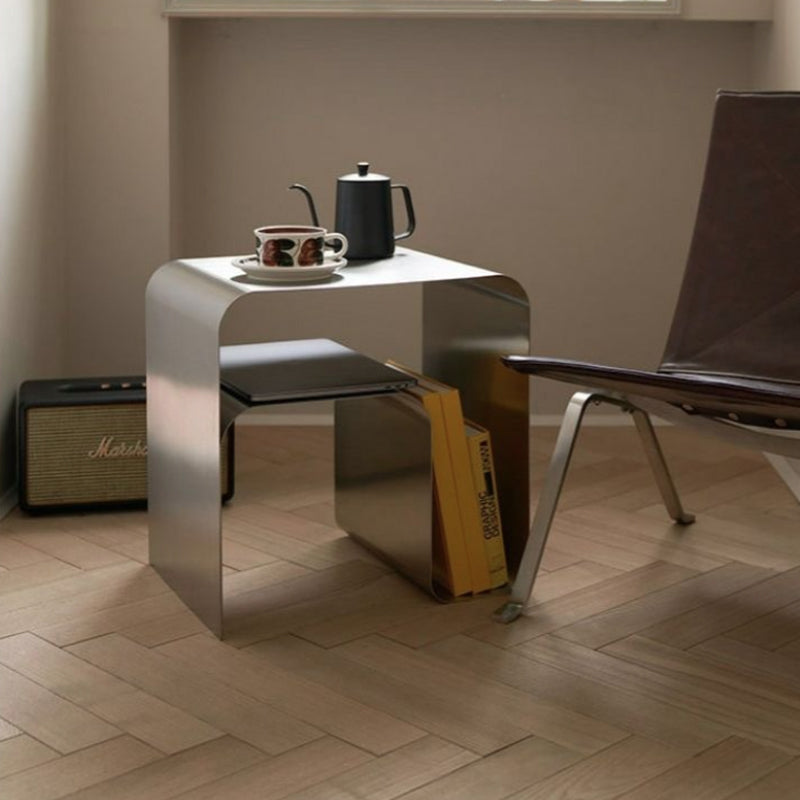 Minimalist Curved Steel Side Table — Silver