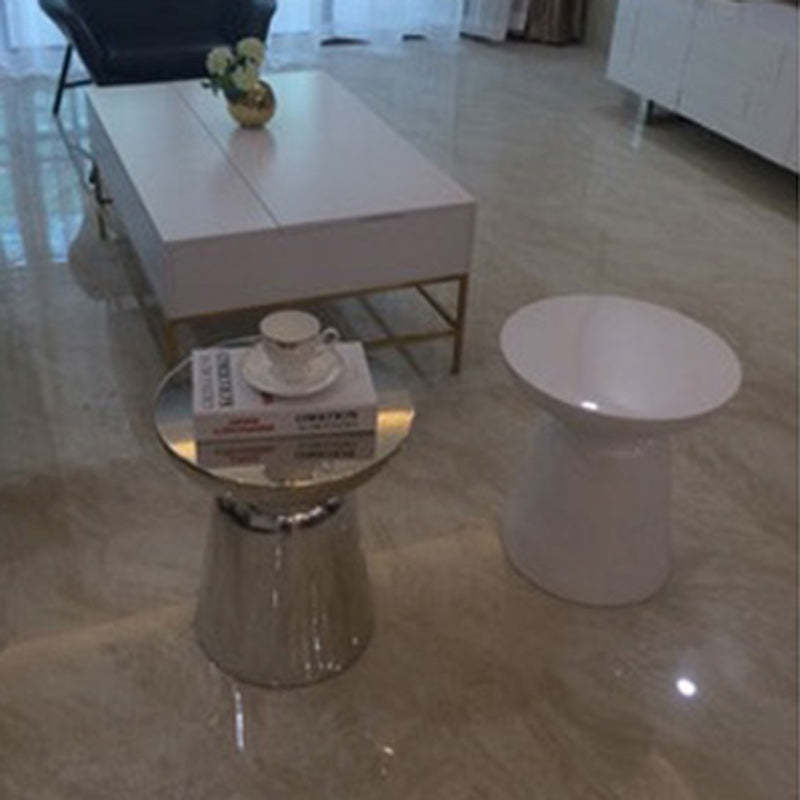 Scandinavian Round Disc Column End Table