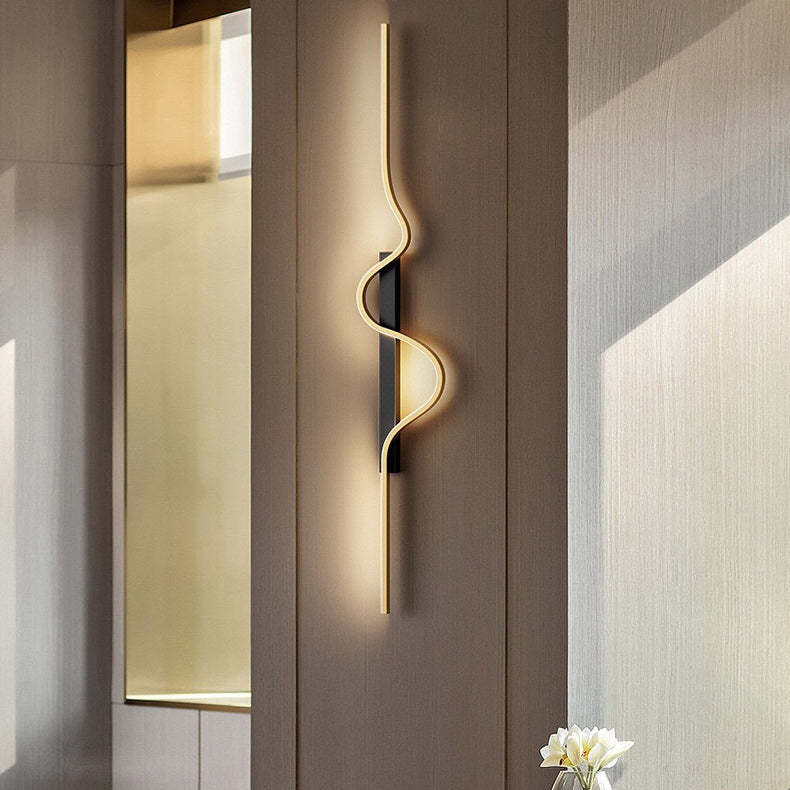 Minimalist Aluminum Corrugated Iron Frame LED Sconce — Left / Black / Warm Light (3000K)