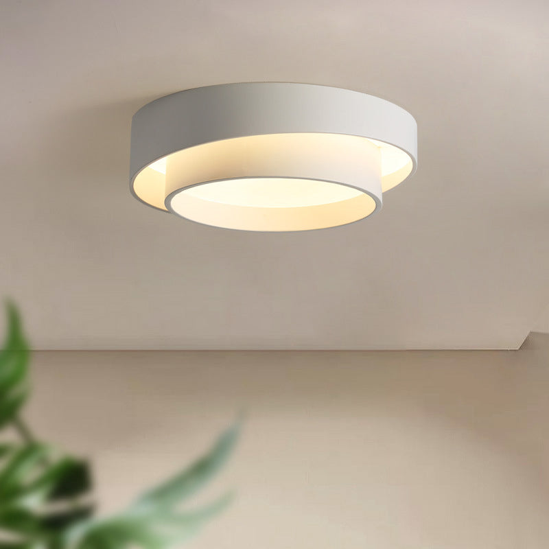 Minimalist Overlapping Round LED Flush Mount Light