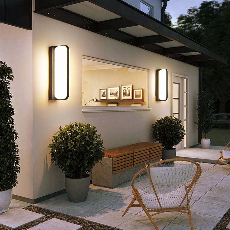 European Retro Die-Cast Aluminum Patio Wall Sconce