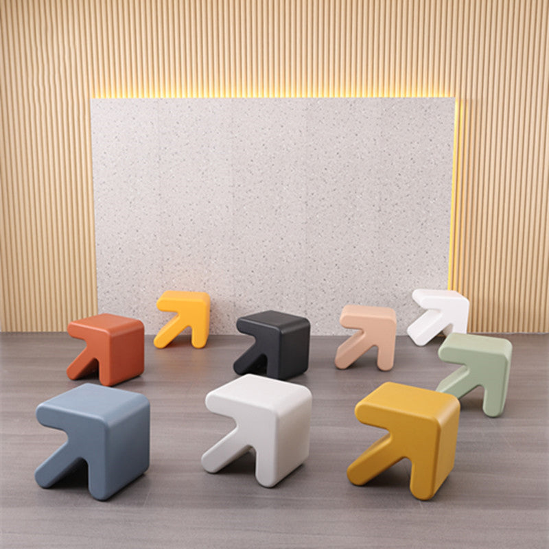 Arrowhead Plastic Chair — Black