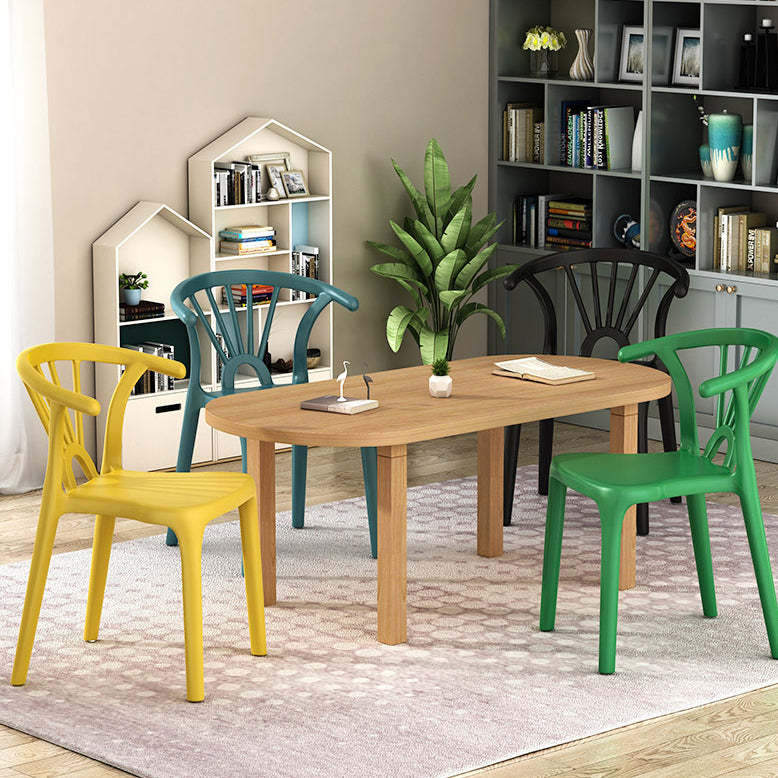 Scandinavian Arc Plastic Stackable Dining Chair