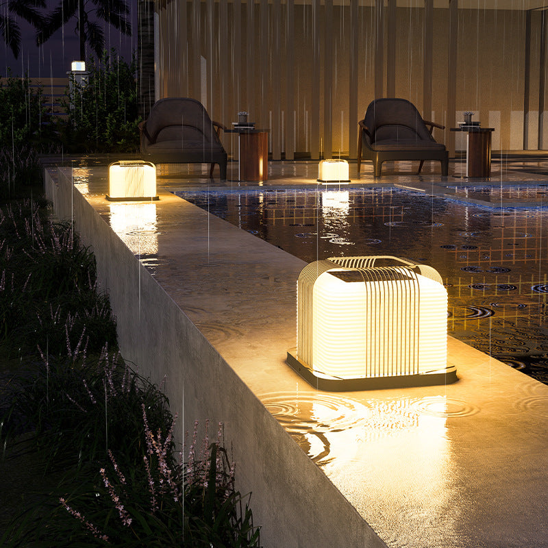 Minimalist stainless square gray landscape lighting in steel — Medium