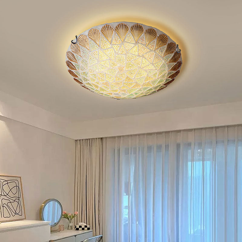 Nordic Vintage Tiffany Shell Glass Flush Mount Light