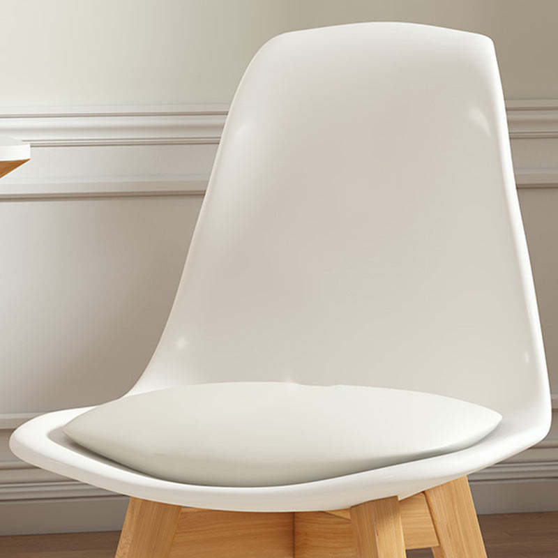 Scandinavian Upholstered Wood Trapezoidal Dining Chair — A / Green