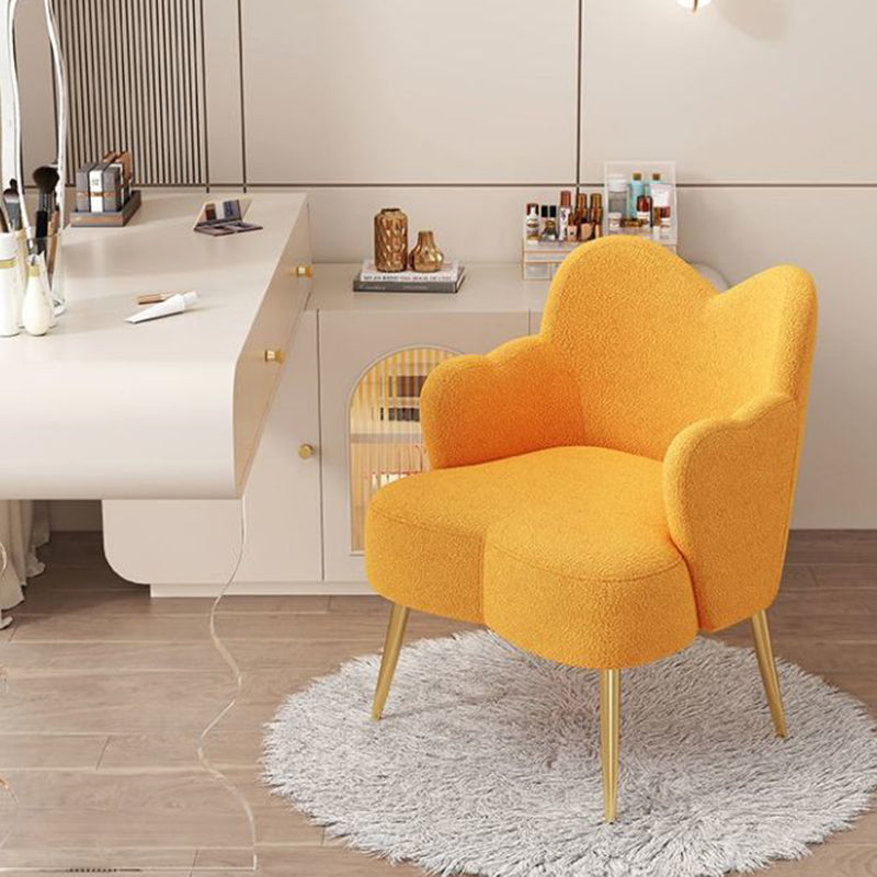 Minimalist Cream Curve Lambswool Vanity Stool — White / Blush Pink