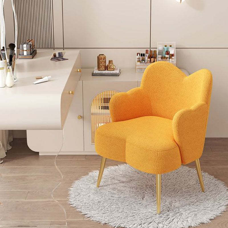 Minimalist Cream Curve Lambswool Vanity Stool — White / Blush Pink