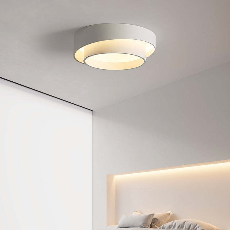 Minimalist Overlapping Round LED Flush Mount Light