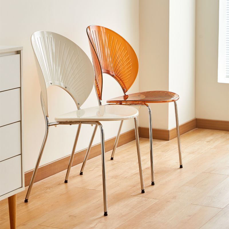 Minimalist Scalloped Shell Iron Chair — Brown