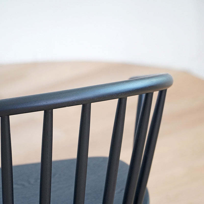 Minimalist Round Ash Wood Dining Chair