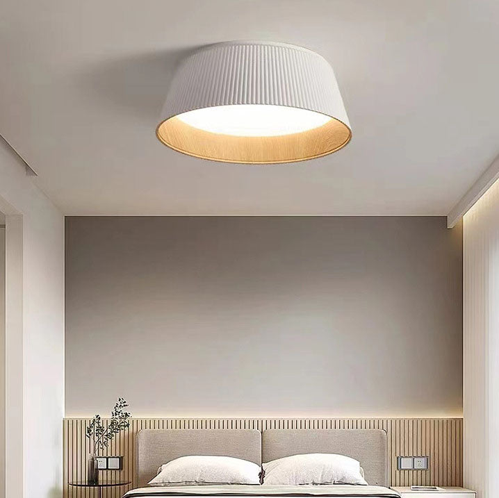 Nordic Minimalist Round Iron LED Flush Mount Light