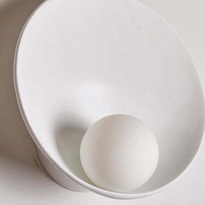 Minimalist Round Iron Resin Sconce
