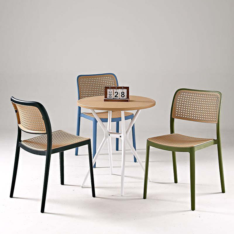 Minimalist Cross Frame Plastic Outdoor Coffee Table
