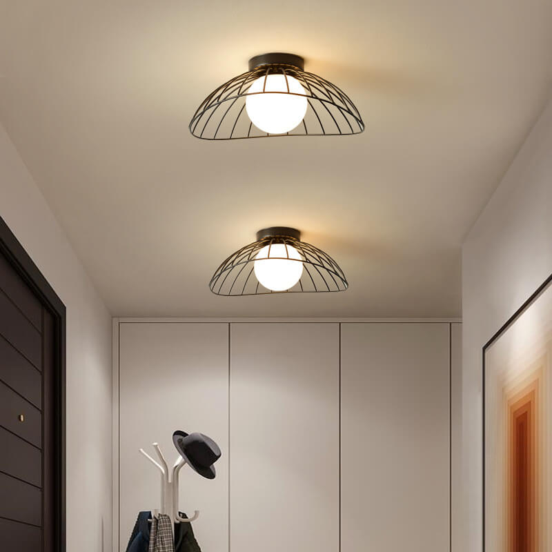 Scandinavian Iron Flower Diamond Light