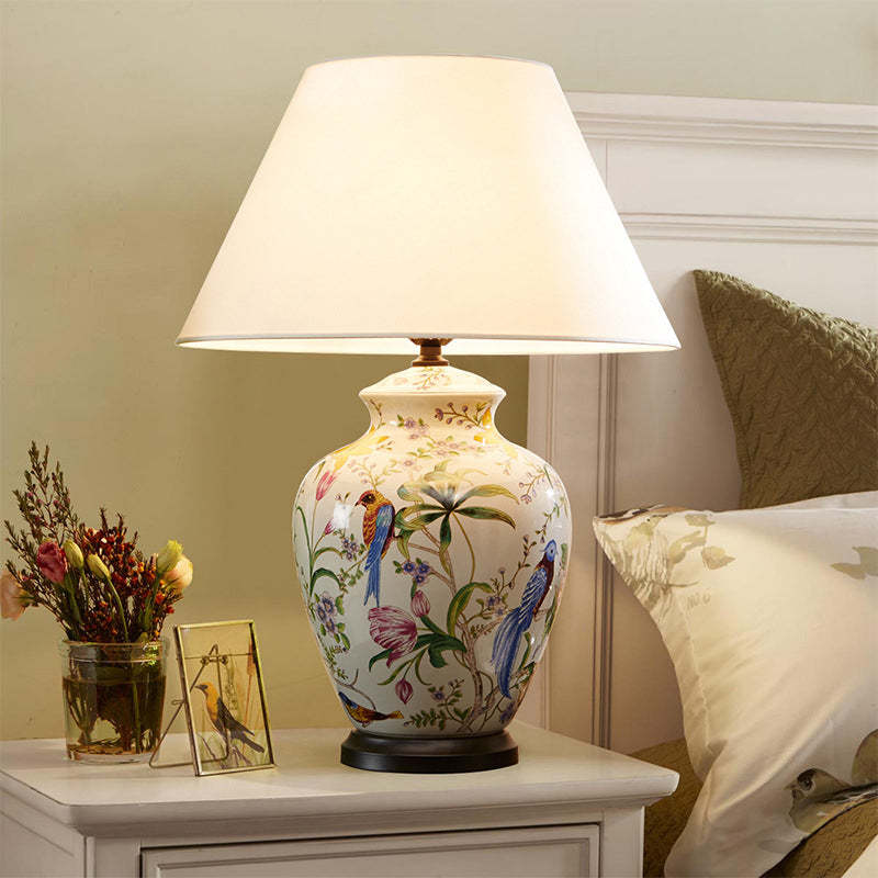 Retro Ceramic Flower Bird Table Lamp — Button / 220V-240V For UK/AU