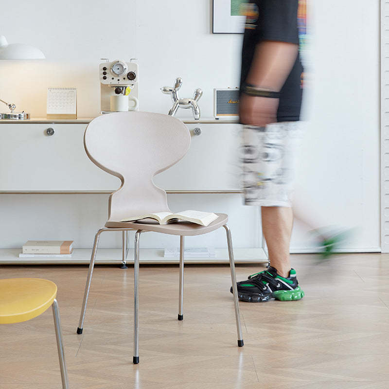 Minimalist Metal Four-Leg Chair — A / Gray