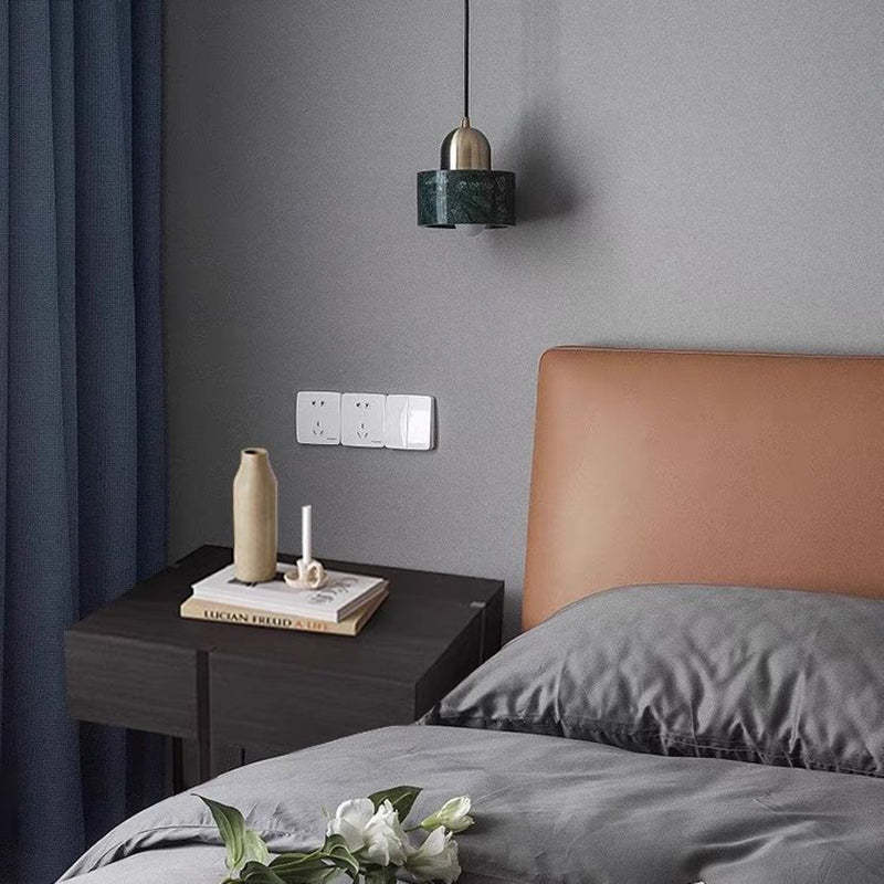 Modern Solid Wood Rectangular Nightstand 2-Drawer
