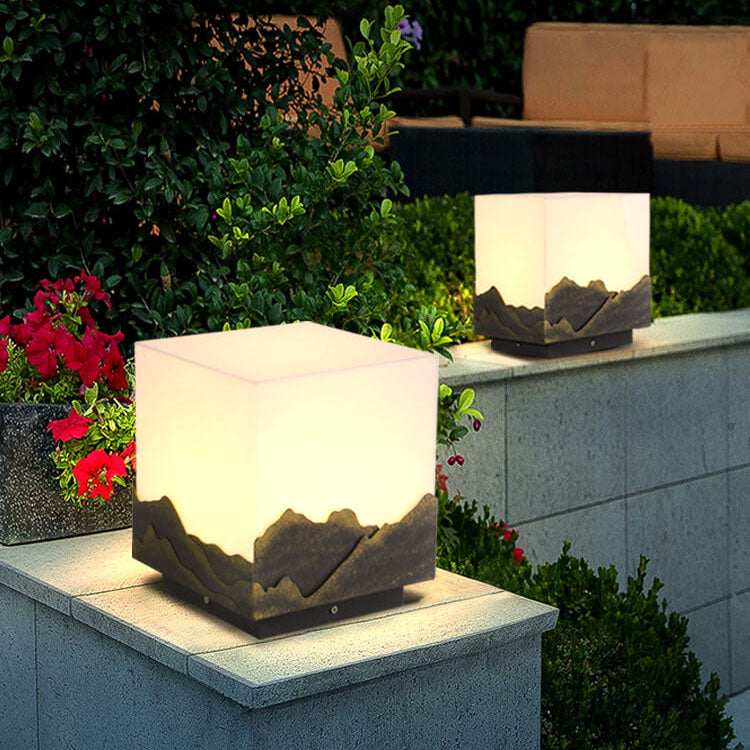 Modern Chinese Solar Square Outdoor Post Landscape Light