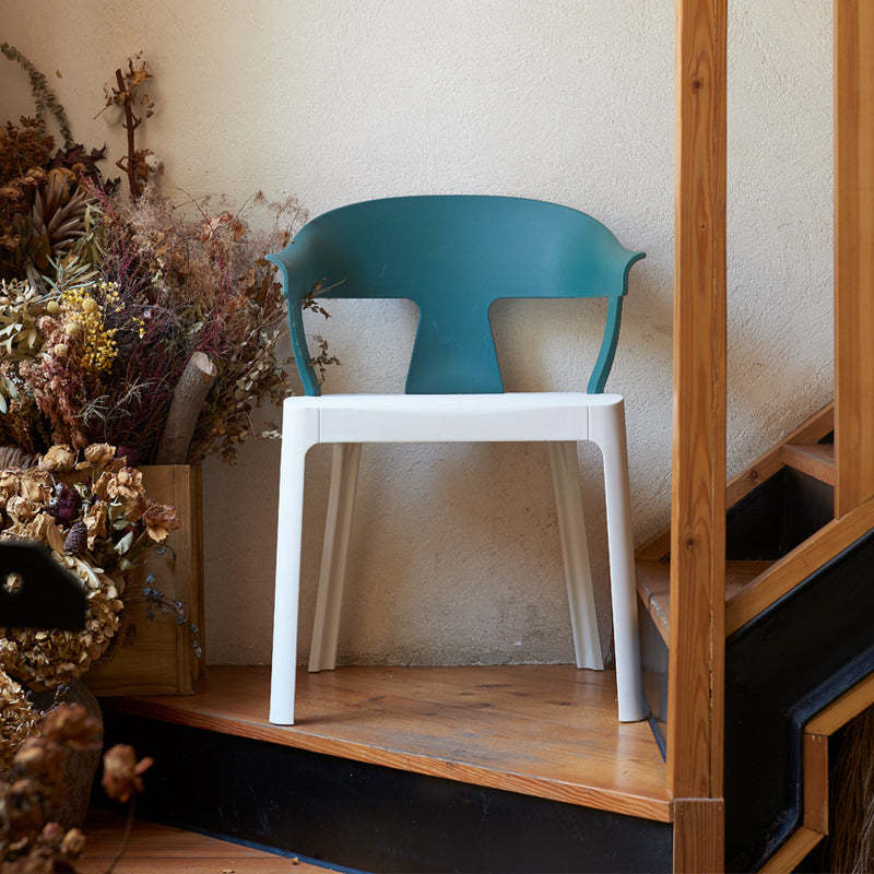 Minimalist Trapezoidal Plastic Dining Chair