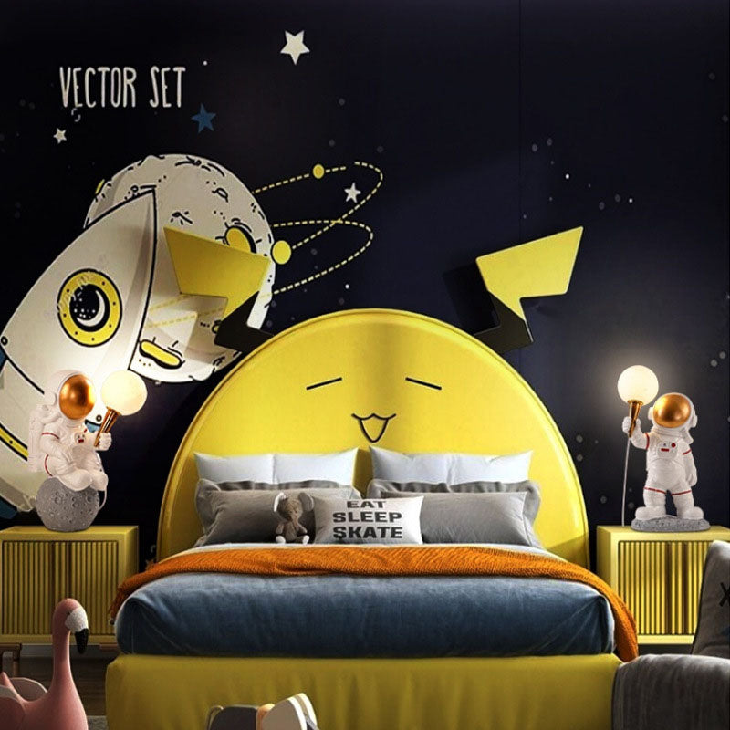Contemporary Cartoon Astronaut Resin Sconce