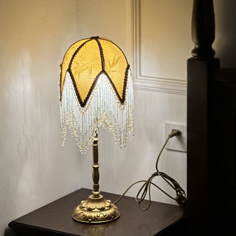 French Tassel Leaf Iron Fabric Table Lamp