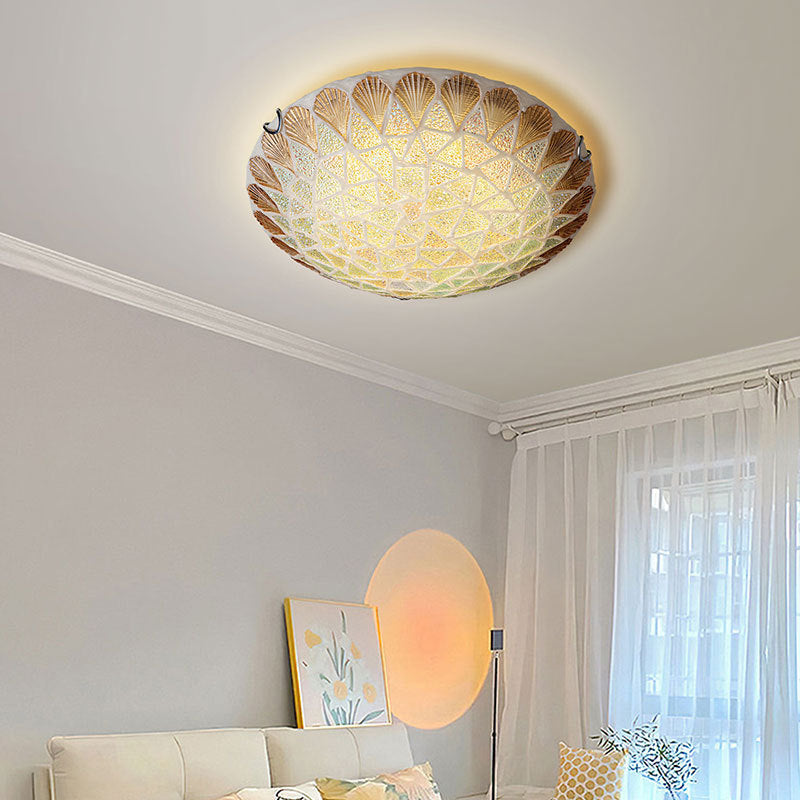 Nordic Vintage Tiffany Shell Glass Flush Mount Light — 220V-240V For UK/AU