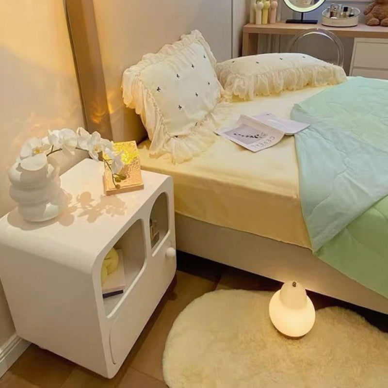 Contemporary Wood 1-Drawer End Table