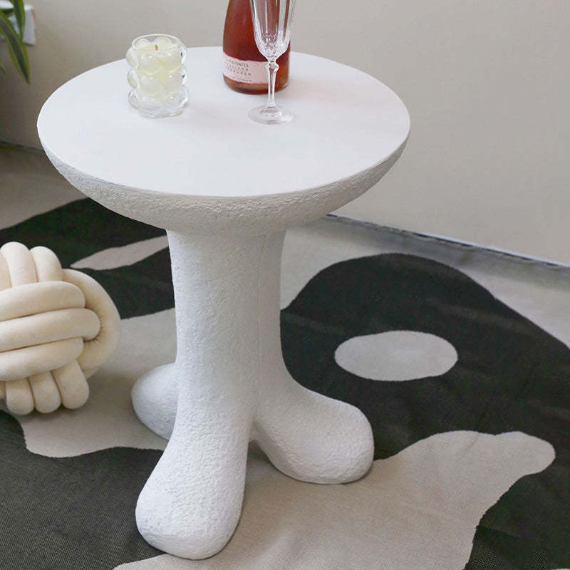 Modern Art Deco Magnesium Oxide Round Side Table 3-Leg