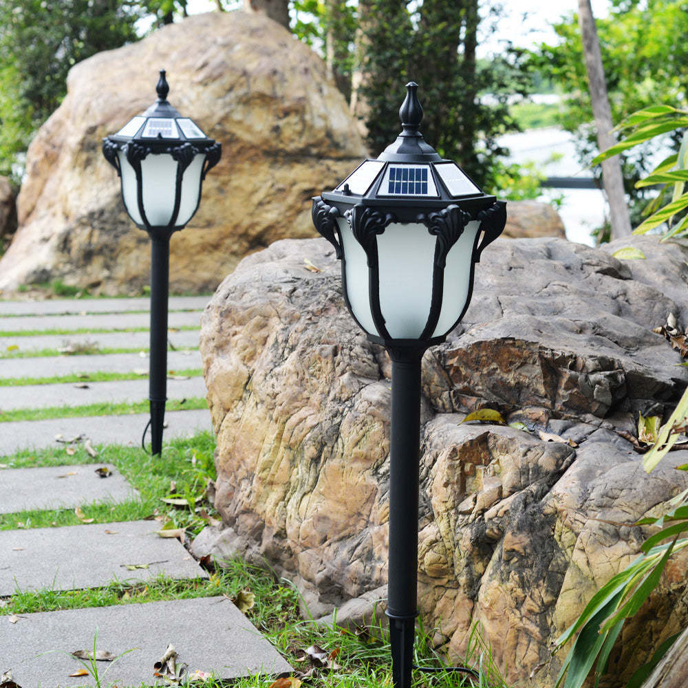 Minimalist Solar Wand Aluminum Landscape Light