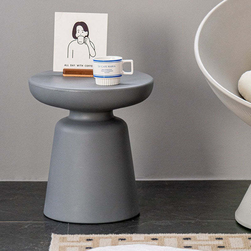 Minimalist Round Plastic Coffee Table — White