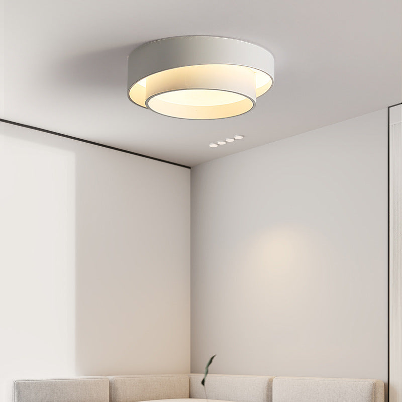 Minimalist Overlapping Round LED Flush Mount Light