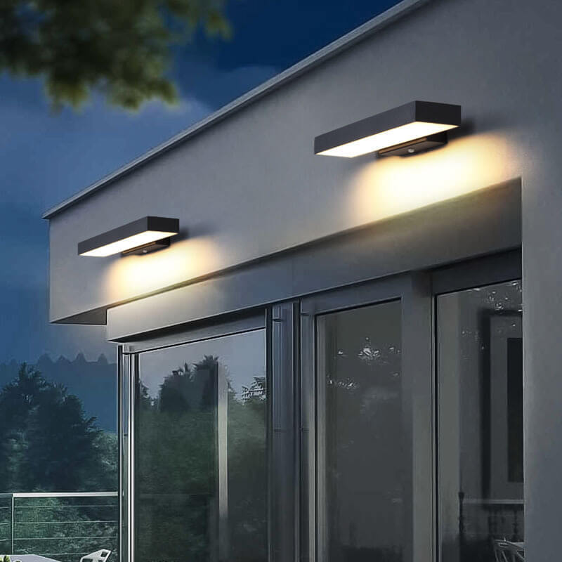 Minimalist Rectangular LED Sensor Outdoor Wall Sconce — Regular / Warm Light (3000K)