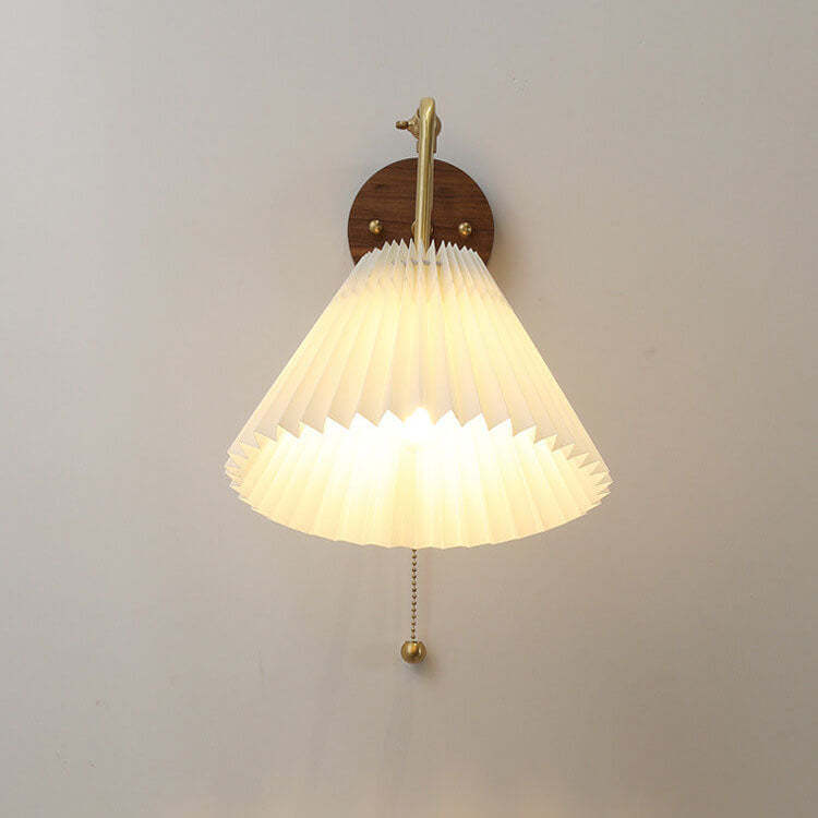 Nordic Vintage Walnut Brass Pleated Sconce