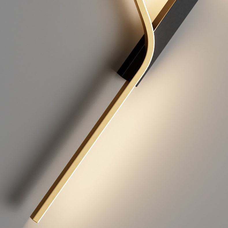 Minimalist Aluminum Corrugated Iron Frame LED Sconce — Right / Black & Gold / Warm Light (3000K)