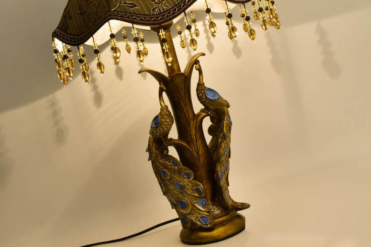 Modern Luxury Retro Tassel Resin Lamp