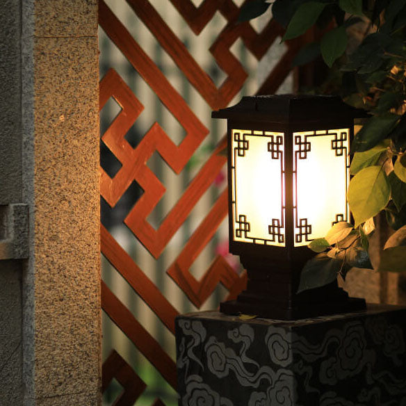 Solar Chinese Window Square Post Garden Light