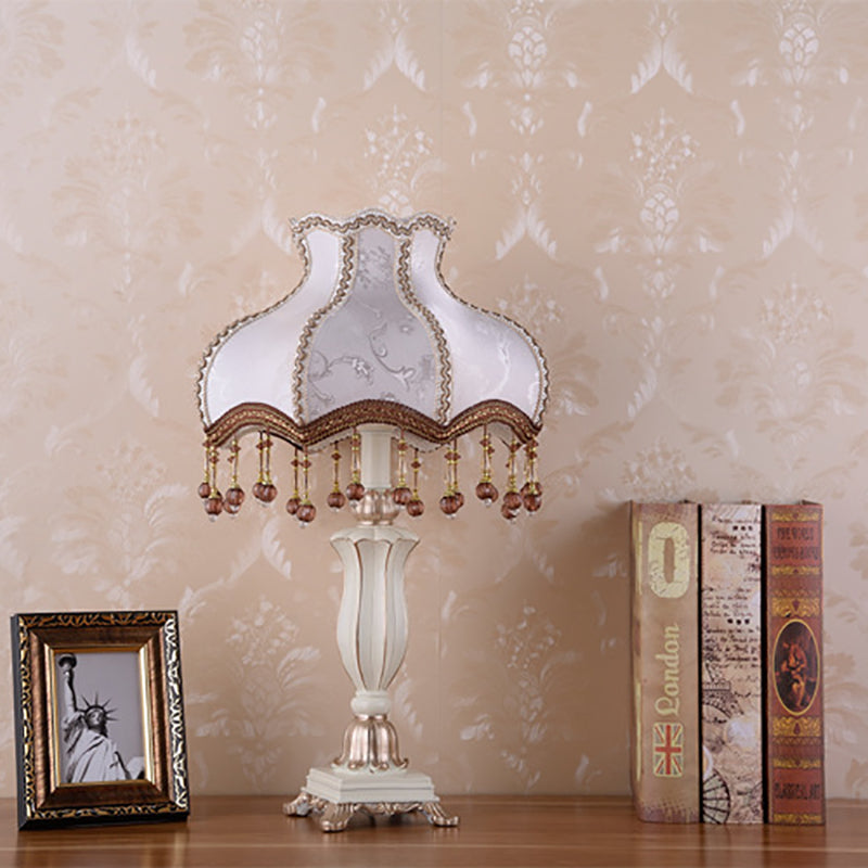 European Court Resin Fabric Table Lamp