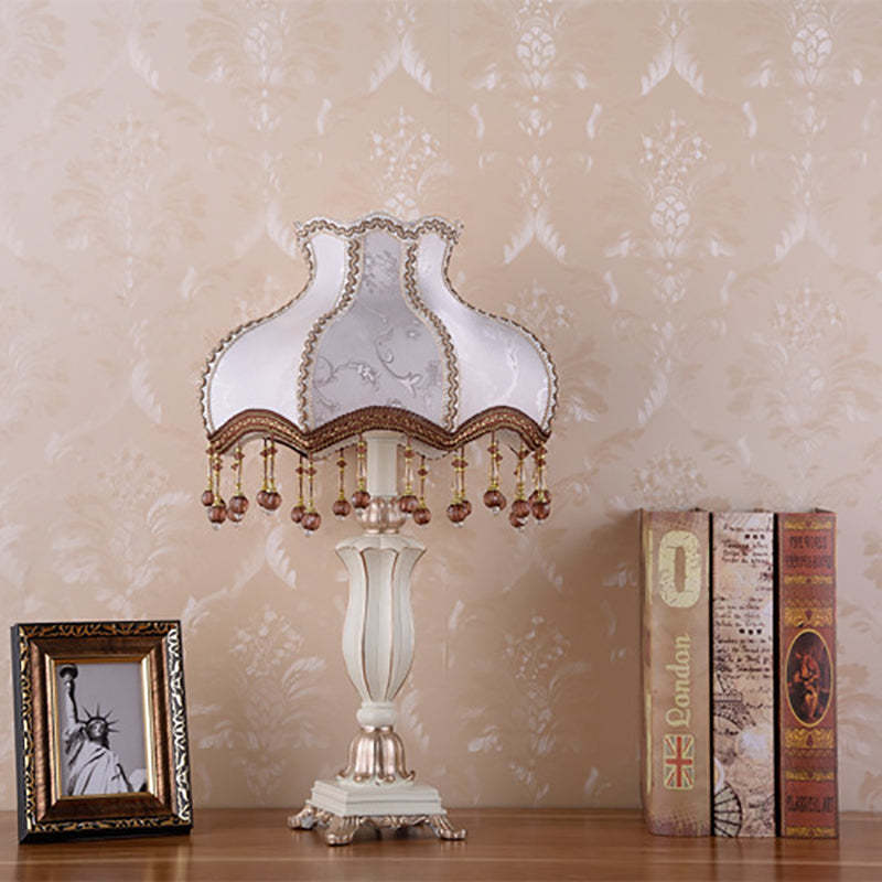 European Court Resin Fabric Table Lamp