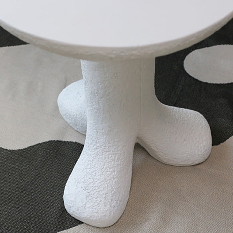 Modern Art Deco Magnesium Oxide Round Side Table 3-Leg