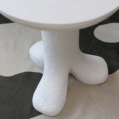 Modern Art Deco Magnesium Oxide Round Side Table 3-Leg