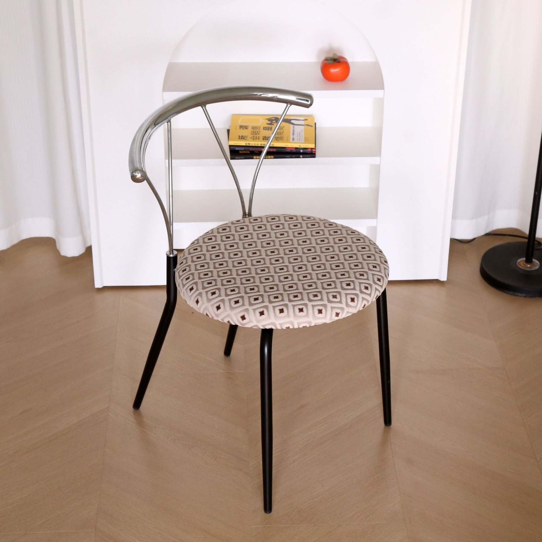 Nordic Curved-Back Iron Fabric Dining Chair — Yellow