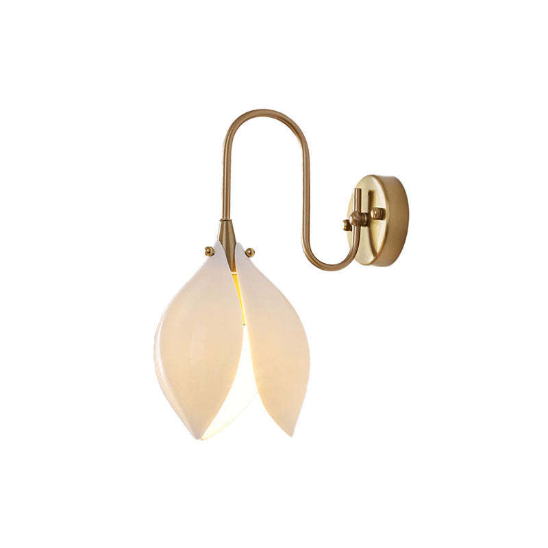 Retro Ceramic Magnolia Flower Iron Wall Sconce